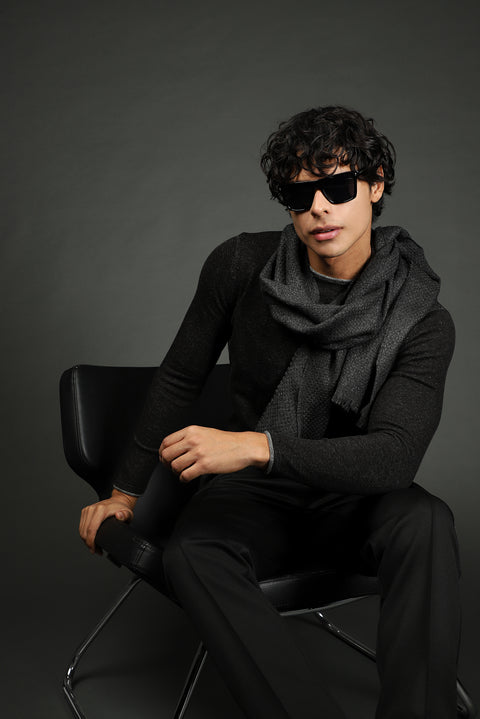 Siyah Bisiklet Yaka Slim Fit Dar Kesim Desenli Pamuklu Triko Kazak