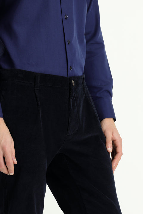 Koyu Lacivert Relaxed Fit Rahat Kesim Likralı Pileli Kadife Pantolon