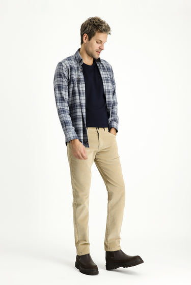 Orta Bej Slim Fit Dar Kesim Likralı Kadife Pantolon