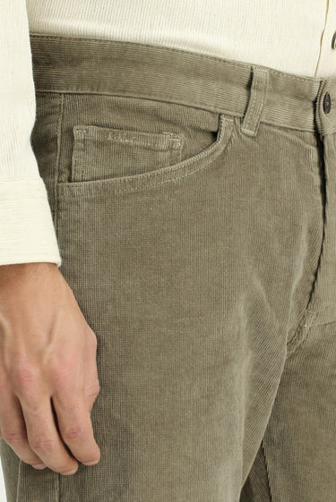  Açık Vizon Relaxed Fit Rahat Kesim Likralı Kadife Pantolon