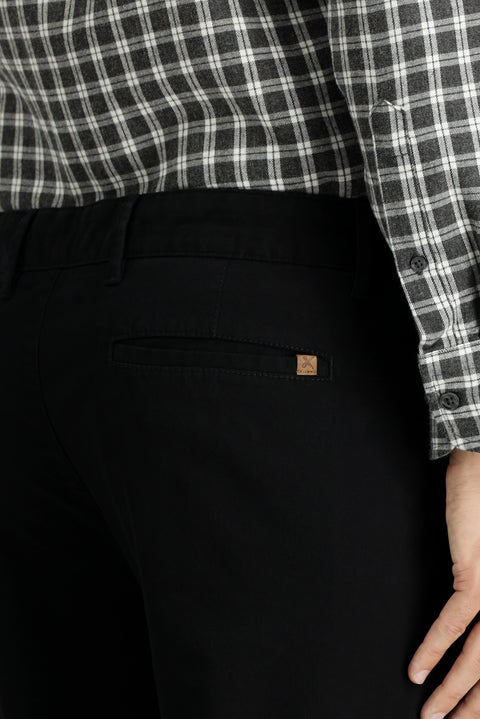 Black Regular Fit Standard Cut Lycra Canvas / Chino Trousers