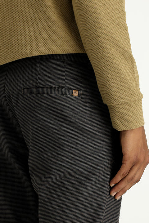 Koyu Kahve Regular Fit Standart Kesim Likralı Desenli Kanvas / Chino Pantolon