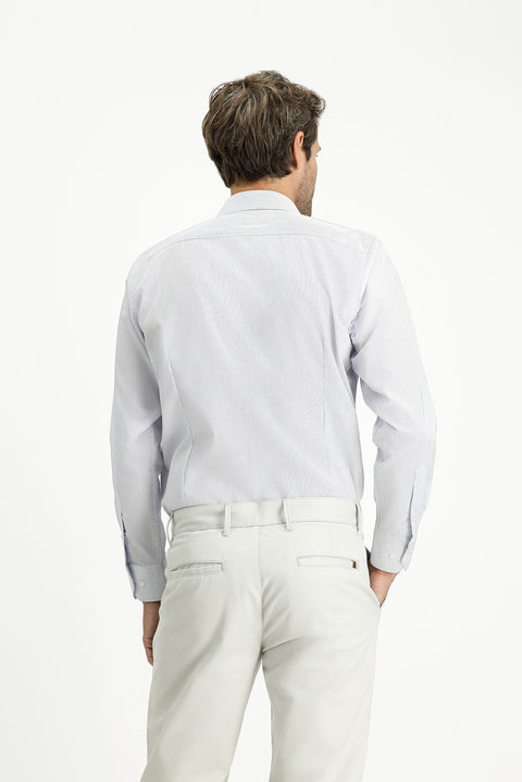 Beyaz Uzun Kol Çizgili Pamuklu Klasik Kolay Ütülenebilir Gömlek