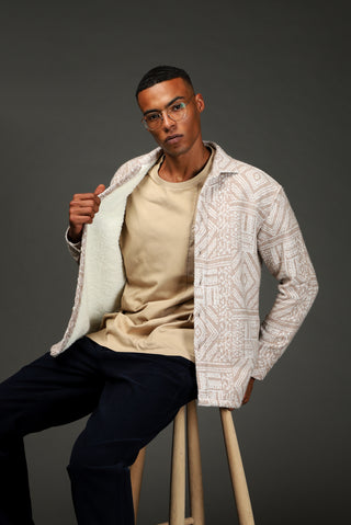  Açık Bej Uzun Kol Oversize Desenli Kürklü Pamuklu Gömlek / Mont