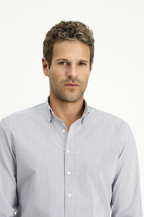 Koyu Lacivert Uzun Kol Slim Fit Dar Kesim Klasik Çizgili Pamuk Gömlek