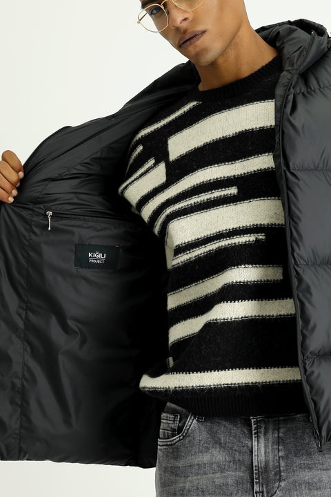 Siyah Slim Fit Dar Kesim Kapüşonlu Spor Şişme Mont