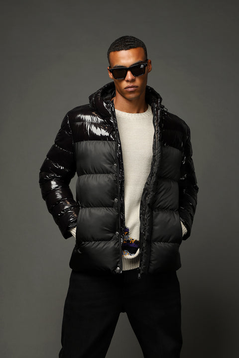 Siyah Slim Fit Dar Kesim Kapüşonlu Vinil Şişme Mont