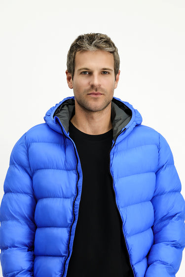  Saks Mavi Kapüşonlu Çantalı Spor Şişme Mont