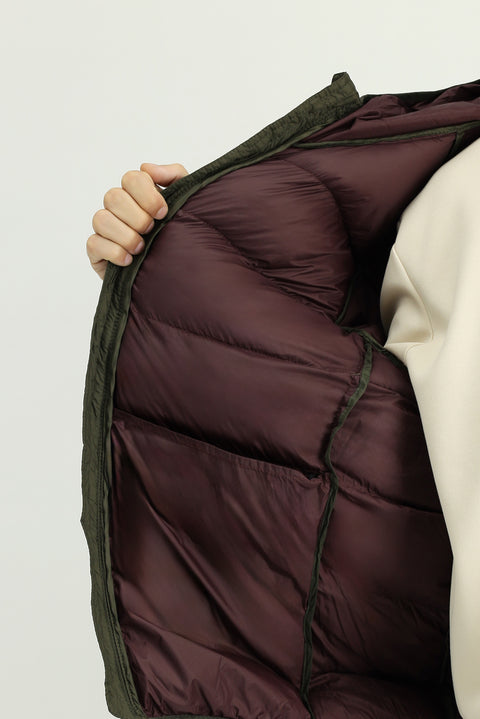 Orta Haki Kapüşonlu Çantalı Spor Şişme Mont