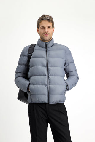  Açık Gri Çantalı Spor Şişme Mont