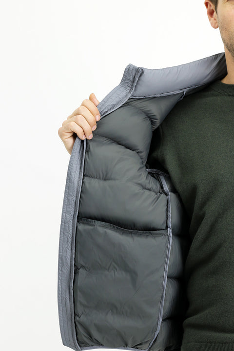 Açık Gri Çantalı Dik Yaka Fermuarlı Cepli Rüzgar Geçirmez Spor Şişme Mont