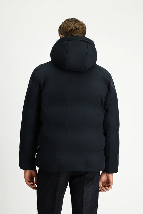 Siyah Kapüşonlu Şişme Spor Mont