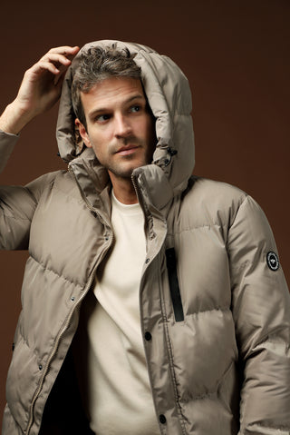  Açık Bej Kapüşonlu Spor Şişme Mont