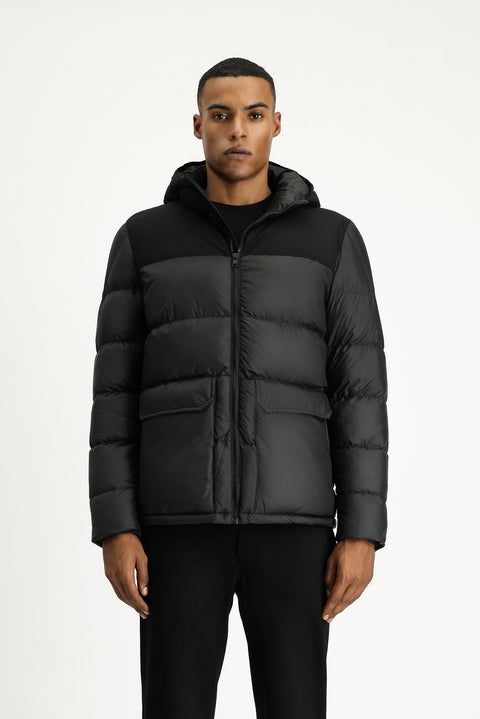 Siyah Slim Fit Dar Kesim Kapüşonlu Spor Şişme Mont