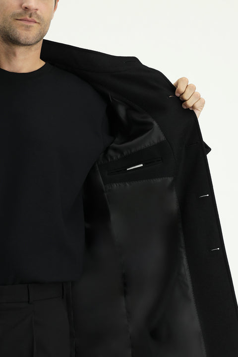 Siyah Yünlü Klasik Kaban