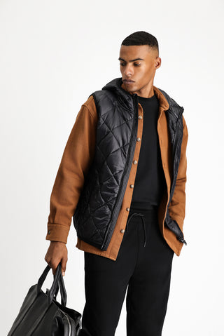  Siyah Kapüşonlu Kapitone Spor Yelek