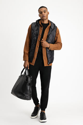  Siyah Kapüşonlu Kapitone Spor Yelek