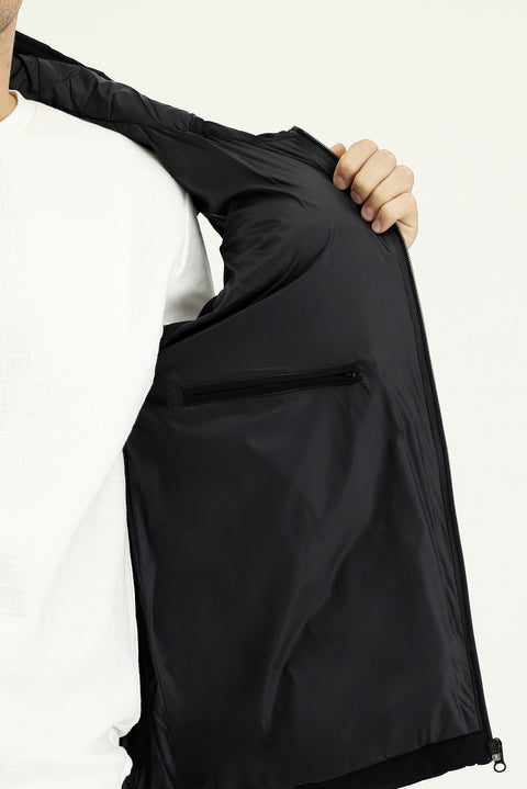 Siyah Kapüşonlu Spor Şişme Yelek