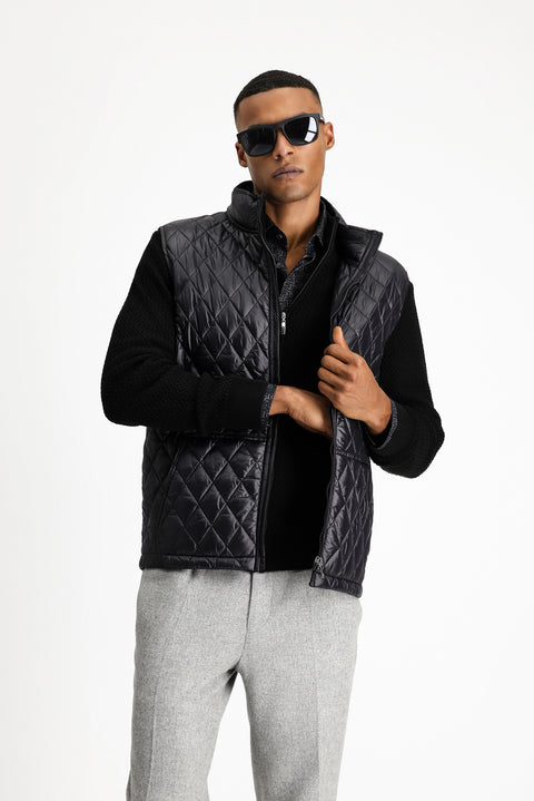 Black Stand Collar Quilted Sports Vest with Pockets and Zipper