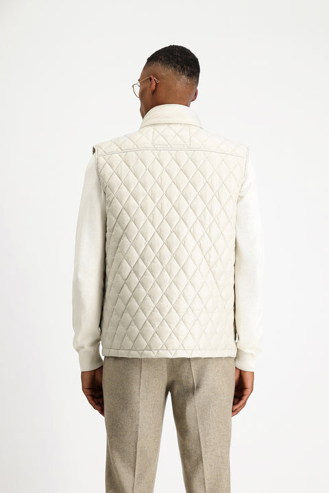 Açık Bej Dik Yaka Cepli Fermuarlı Kapitone Spor Yelek