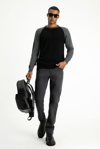  Siyah Bisiklet Yaka Regular Fit Dikişsiz Desenli Triko Kazak