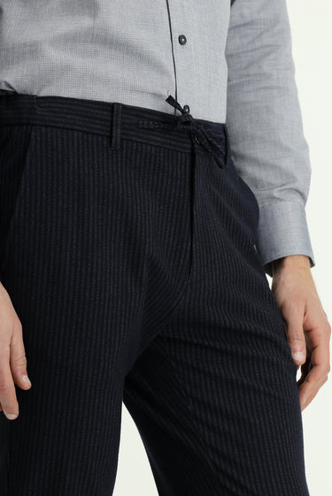 Koyu Lacivert Regular Fit Çizgili Likralı Beli Lastikli İpli Pantolon