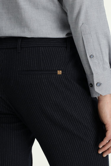 Koyu Lacivert Regular Fit Çizgili Likralı Beli Lastikli İpli Pantolon