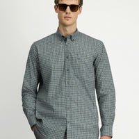 Çimen Yeşili Uzun Kol Regular Fit Ekose Düğmeli Yaka Cepli Pamuk Gömlek