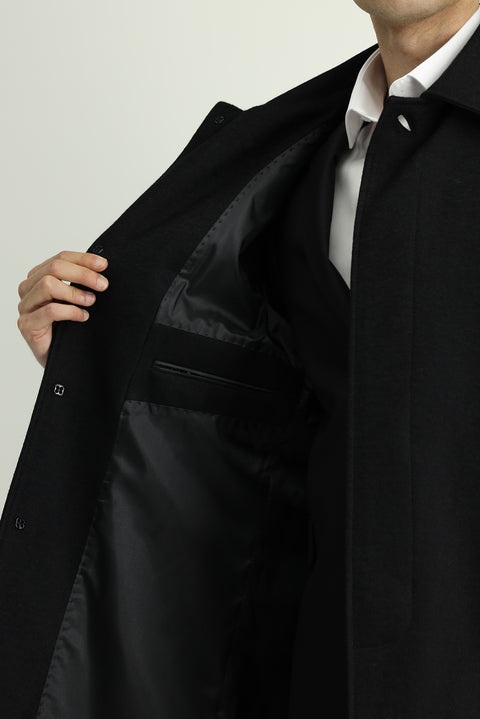 Siyah Yünlü Klasik Kaban