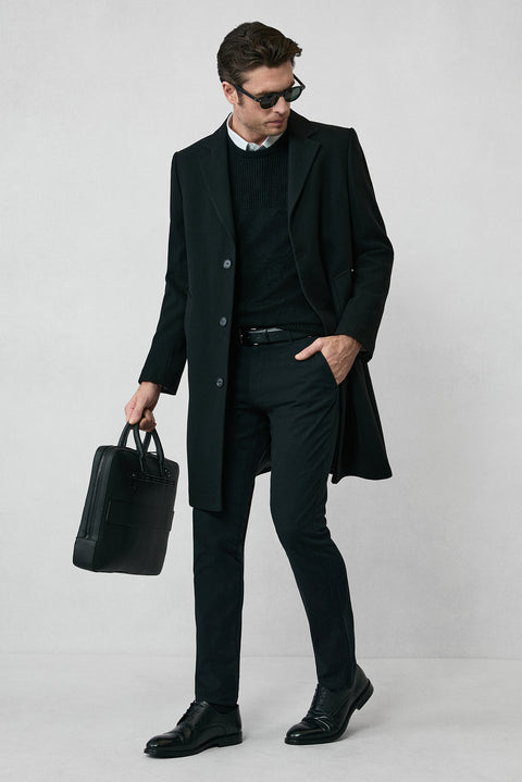 Siyah Yünlü Klasik Kaban