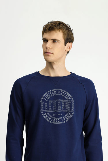  Koyu Lacivert Bisiklet Yaka Regular Fit Baskılı Pamuk Sweatshirt