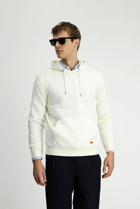 Ekru Kapüşonlu Regular Fit Desenli Cepli Pamuklu Basic Sweatshirt