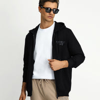 Siyah Kapüşonlu Regular Fit Fermuarlı Baskılı Pamuklu Sweatshirt