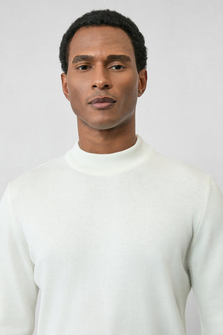  Ekru Yarım Balıkçı Yaka Regular Fit Pamuklu Örme Triko Kazak