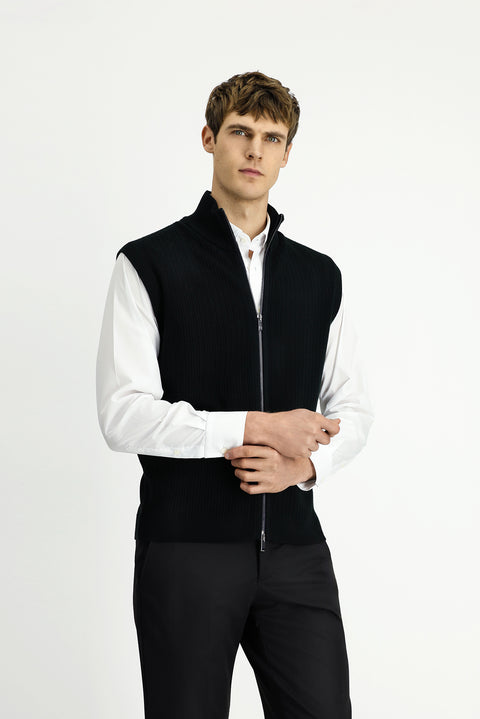 Siyah Desenli Fermuarlı Yünlü Triko Yelek