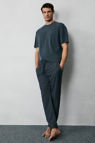  Orta Antrasit Slim Fit Dar Kesim Pamuklu Çizgili Örme Çantalı Flanel Pijama - Eşofman Altı