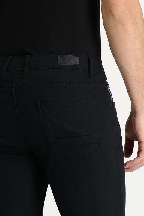 Siyah Slim Fit Dar Kesim Likralı Denim Pantolon