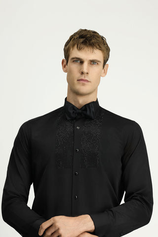  Siyah Ata Yaka Slim Fit Dar Kesim Taşlı Pamuklu Kolay Ütülenebilir Gömlek