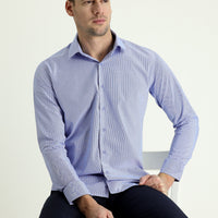 Koyu Mavi  Uzun Kol Slim Fit Dar Kesim Klasik Desenli Pamuklu Kolay Ütülenebilir Gömlek