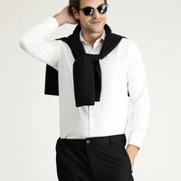 Beyaz Uzun Kol Slim Fit Dar Kesim Klasik Desenli Pamuklu Kolay Ütülenebilir Gömlek