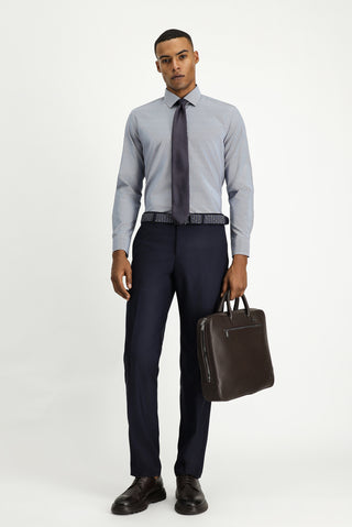  Orta Lacivert Uzun Kol Slim Fit Dar Kesim Klasik Desenli Pamuklu Kolay Ütülenebilir Gömlek