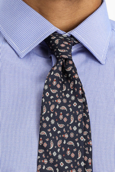 Saks Mavi Uzun Kol Slim Fit Dar Kesim Klasik Desenli Pamuklu Kolay Ütülenebilir Gömlek