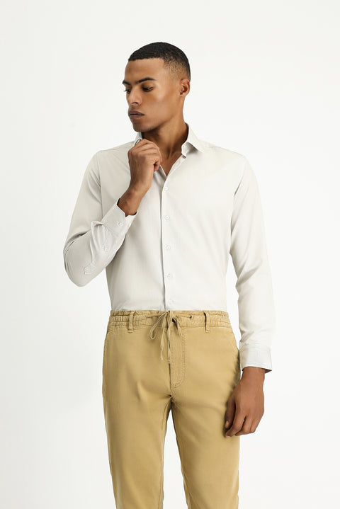 Açık Gri Uzun Kol Slim Fit Dar Kesim Klasik Desenli Pamuklu Kolay Ütülenebilir Gömlek