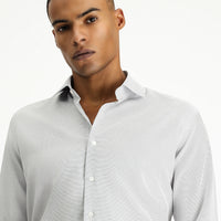 Siyah Uzun Kol Slim Fit Dar Kesim Klasik Desenli Pamuklu Kolay Ütülenebilir Gömlek