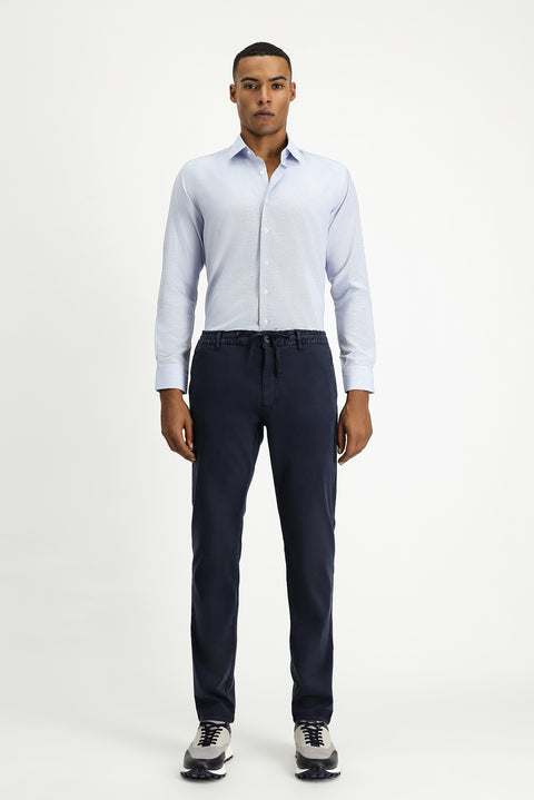 Koyu Mavi  Uzun Kol Slim Fit Klasik Yaka Pamuklu Kolay Ütülenebilir Desenli Gömlek