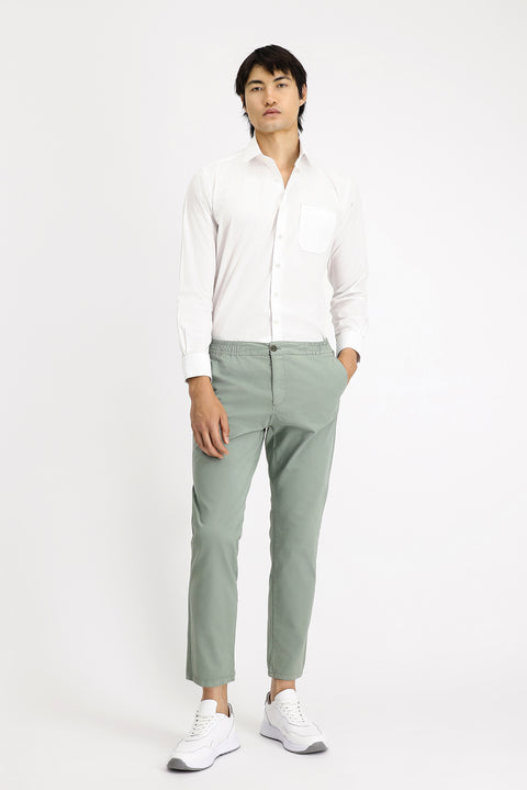 Beyaz Uzun Kol Klasik Pamuklu Kolay Ütülenebilir Gömlek