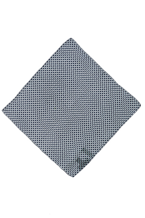 Orta Gri Desenli İpek Mendil