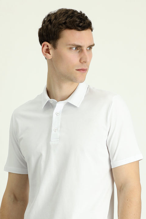 Beyaz Polo Yaka Regular Fit Nakışlı Süprem Pamuk Tişört