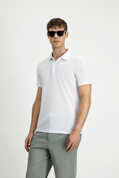 Beyaz Polo Yaka Regular Fit Nakışlı Pamuklu Tişört