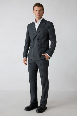  Koyu Füme 7 Drop Slim Fit Dar Kesim Çizgili Sivri Yaka Kruvaze Takım Elbise